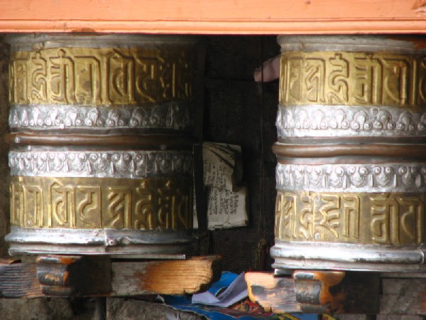 Prayer wheels Jokhang temple in Leh 8/2009, © fot.: Magda Zaborowska
