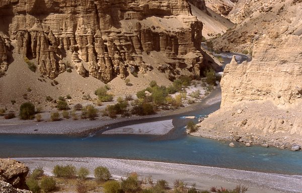 The confluence of Zary Tsarab rivers Ladakh, Jammu & Kashmir, India 9/2009, © fot.: Radek Kucharski