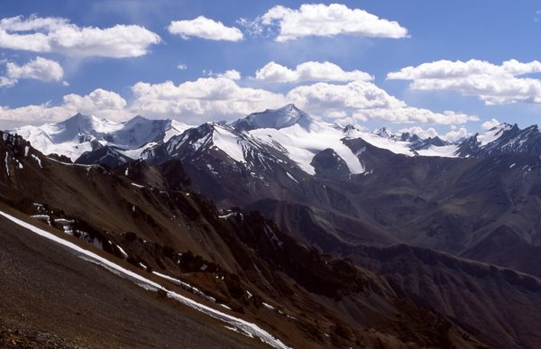 Glaciers of Zanskar mountains as seen from Kanji La Ladakh, Jammu & Kashmir, India 10/2009, © fot.: Radek Kucharski