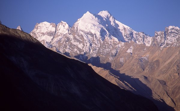 Peaks of the Great Himalayas Ladakh, Jammu & Kashmir, India 9/2009, © fot.: Radek Kucharski
